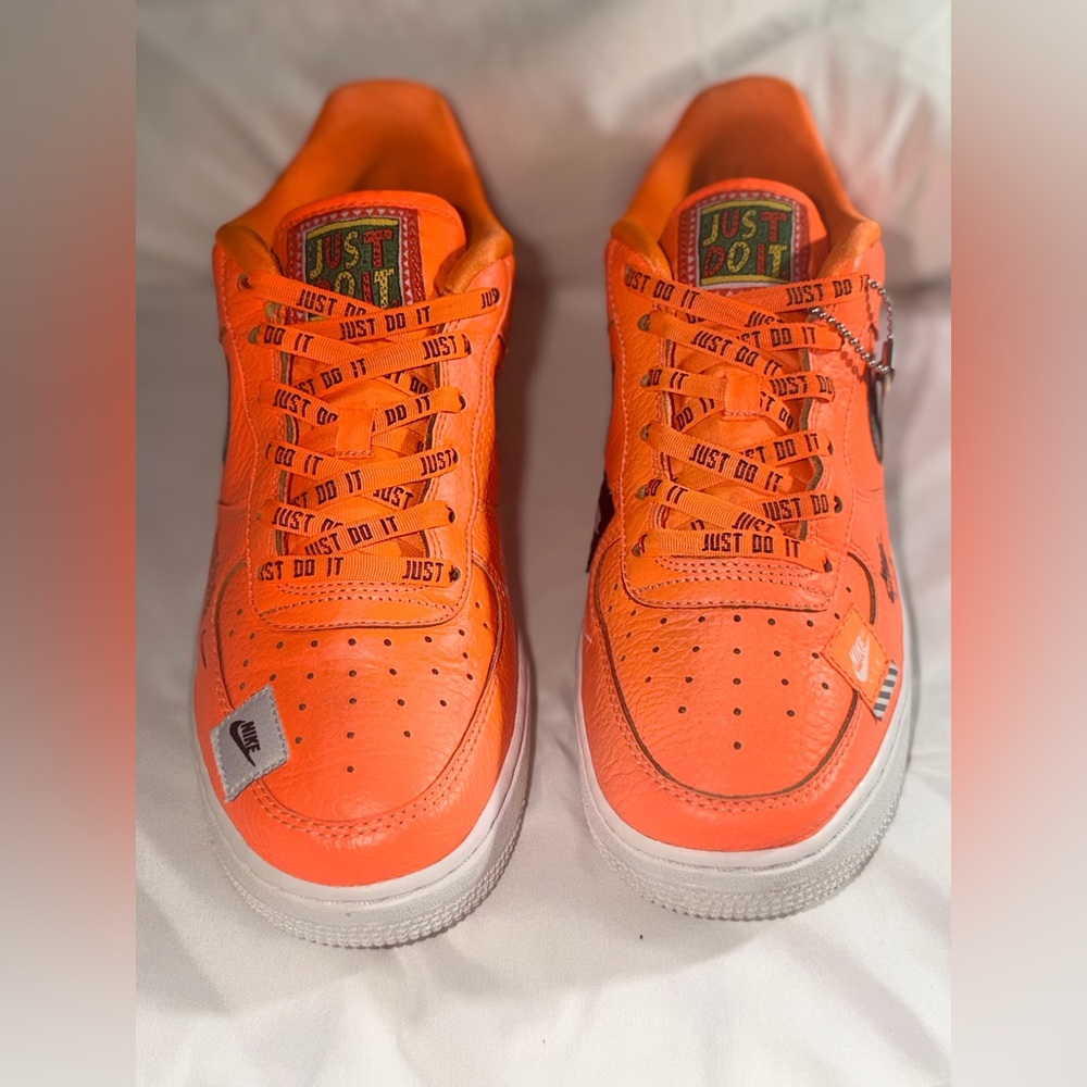 Nike Air Force 1 ‘Just Do It’ Total Orange – Size 7Y (Women’s 8.5) – AF1 JDI